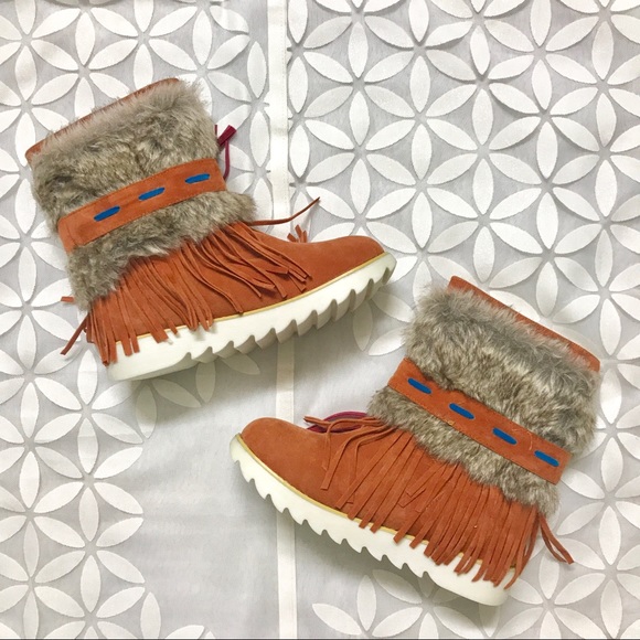 NEW Boutique Boho Style Fur Boots - Picture 4 of 5